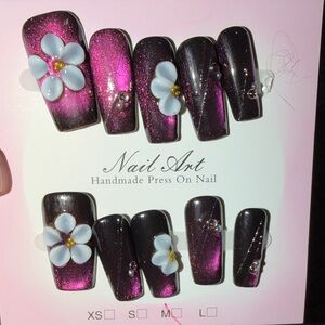 Handmade Purple Floral Press-On Nails -